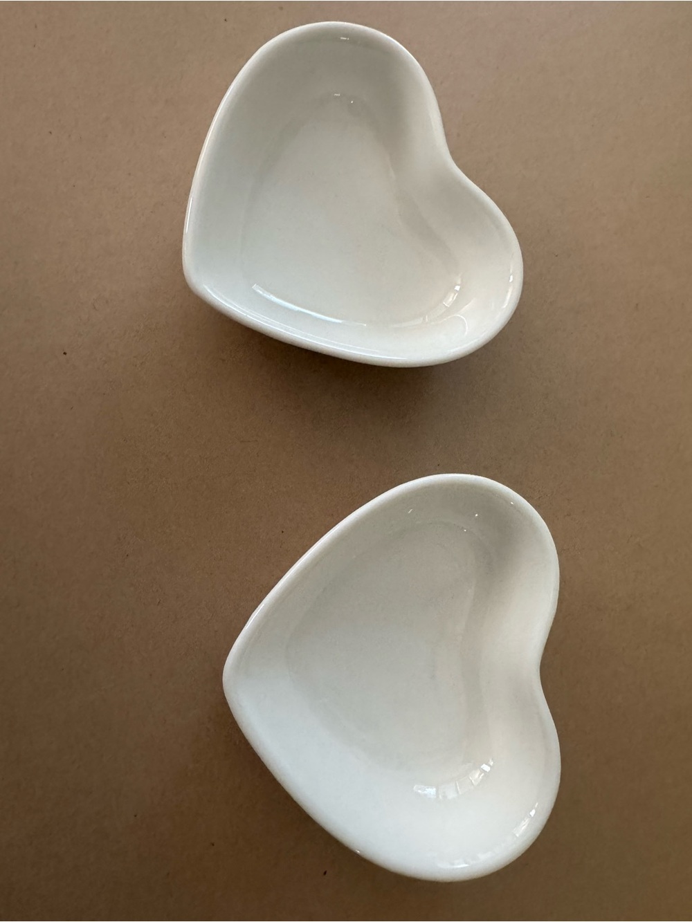 White Heart-Shaped Dishes - Set of 2